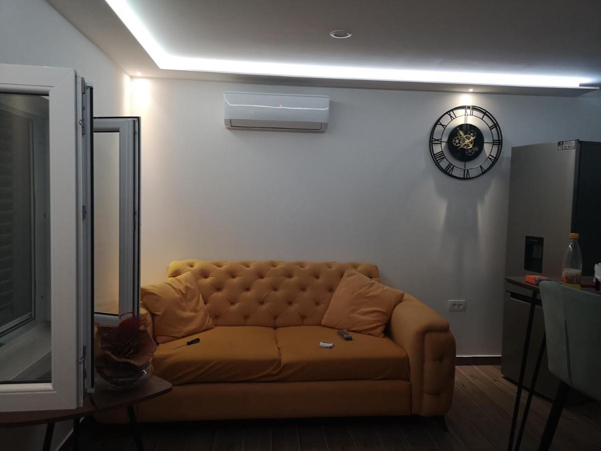 Apartments Ella สปลิท ภายนอก รูปภาพ