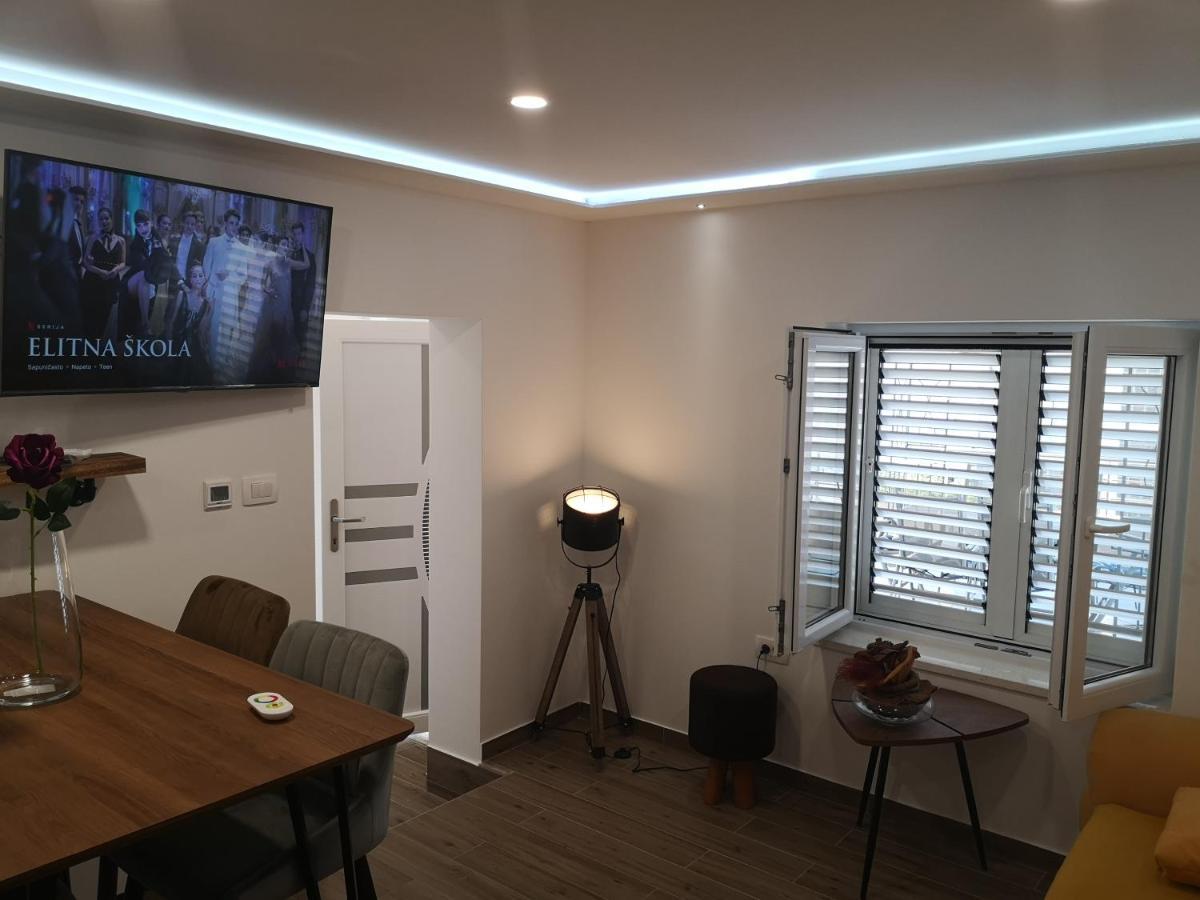 Apartments Ella สปลิท ภายนอก รูปภาพ