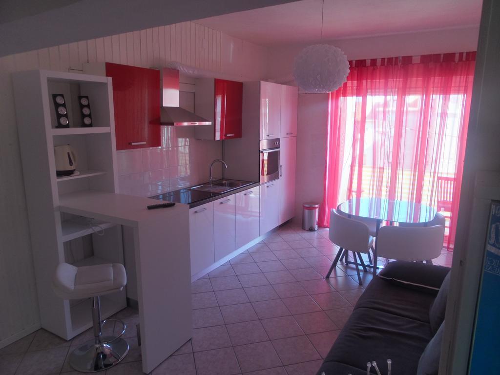Apartments Ella สปลิท ภายนอก รูปภาพ