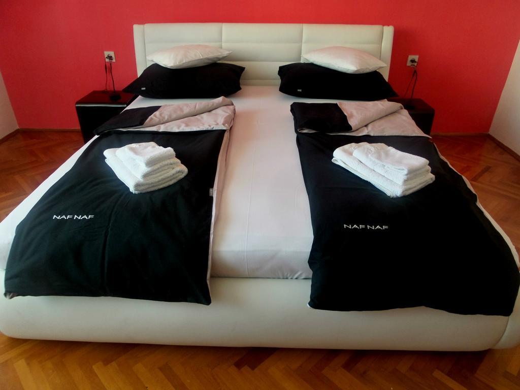 Apartments Ella สปลิท ภายนอก รูปภาพ