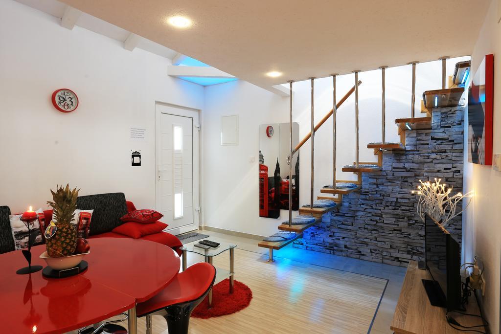 Apartments Ella สปลิท ภายนอก รูปภาพ